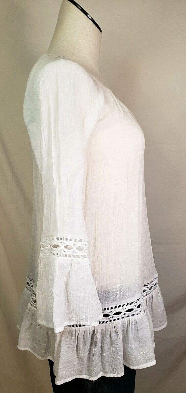 BYdesign Blouse Top 3/4 Sleeve Ruffle Eyelet Crinkled Beachy Boho Peasant size S