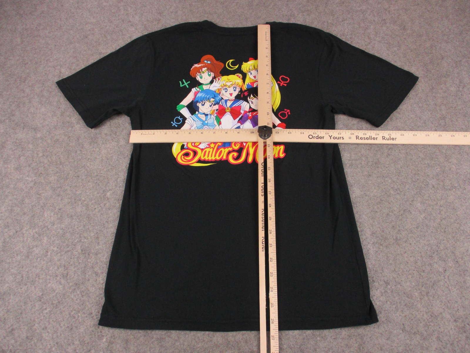 Sailor Moon Shirt Boys XL Black Vans Anime Graphic Tee Classic Fit Skater