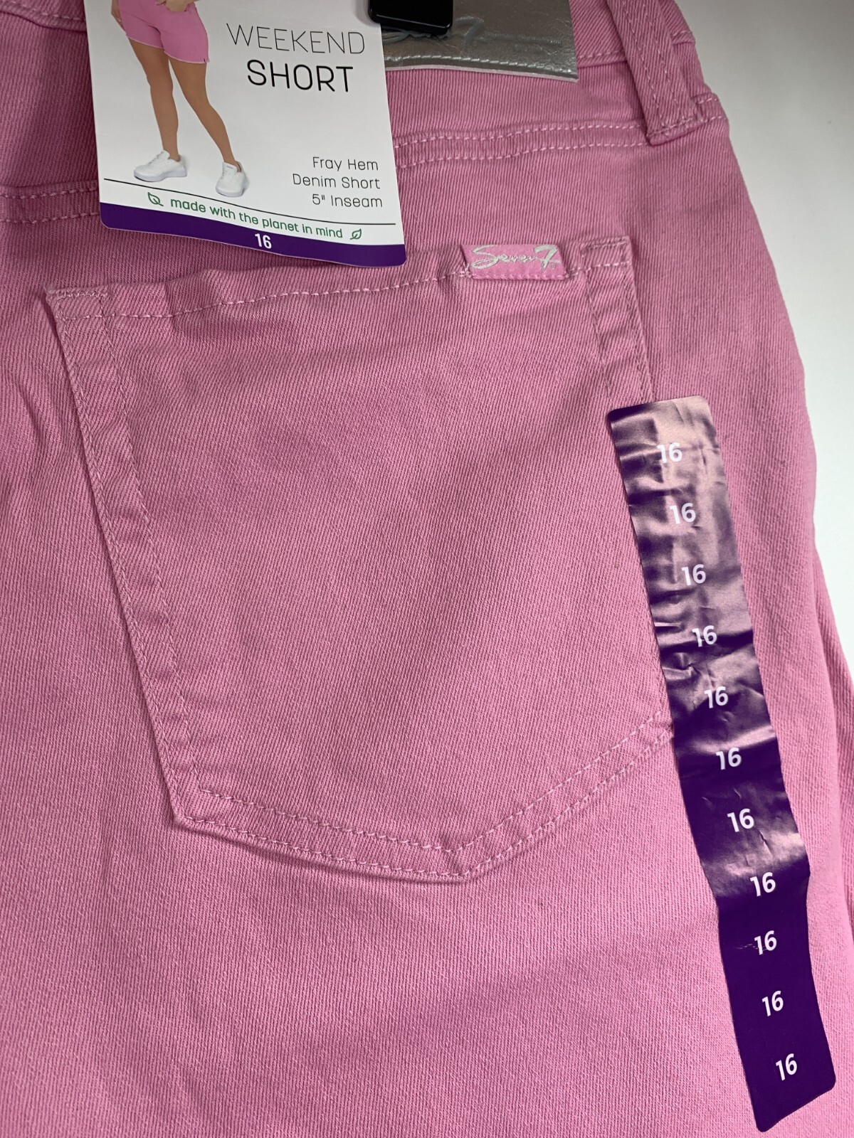Seven7 Women’s 5″ Fray Hem Mid Rise Denim Weekend Short Lavender Size 16 NWT