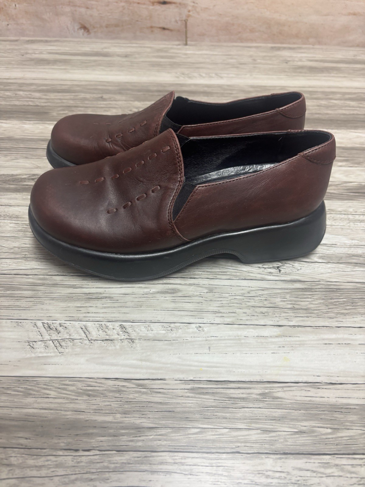Dansko Nursing Clogs Women’s EU 36/37 Brown Leather Work Shoes US Size 6.5-7