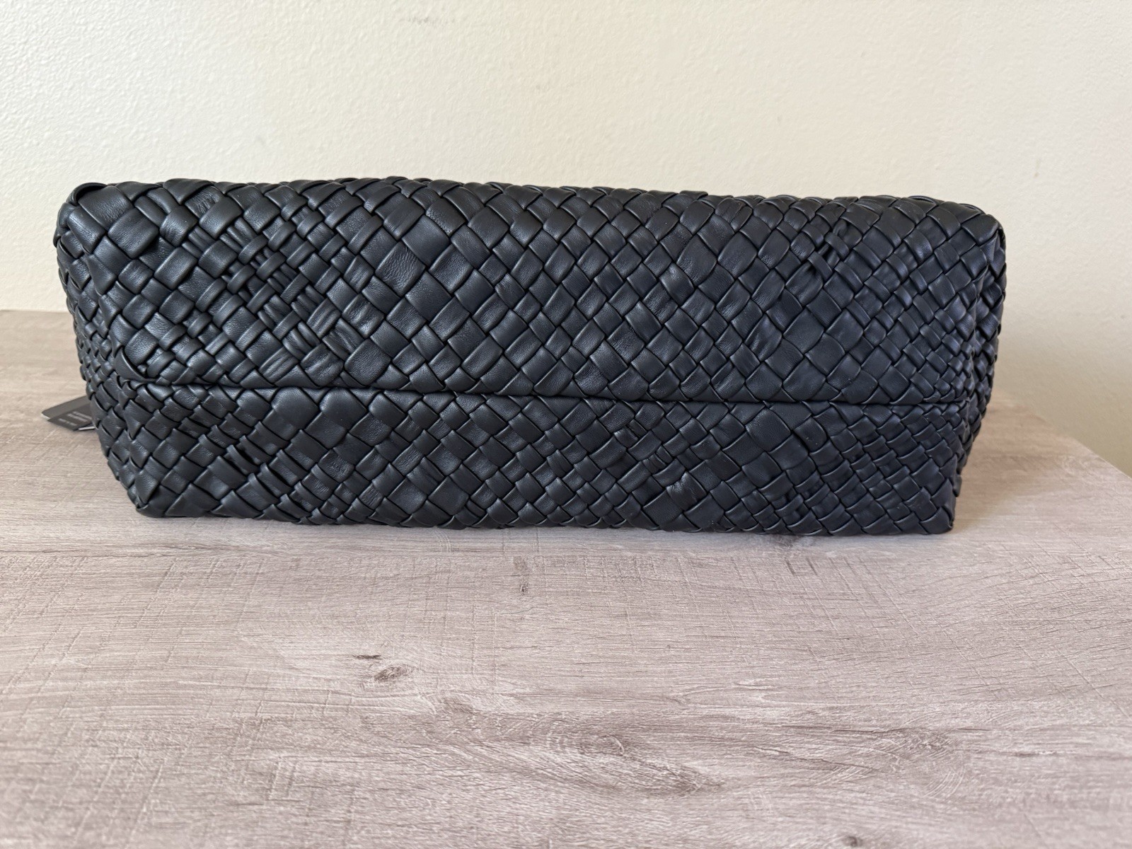 Falor Italy Black Woven Leather Shoulder Bag Hobo RARE Magnetic Closure NWT