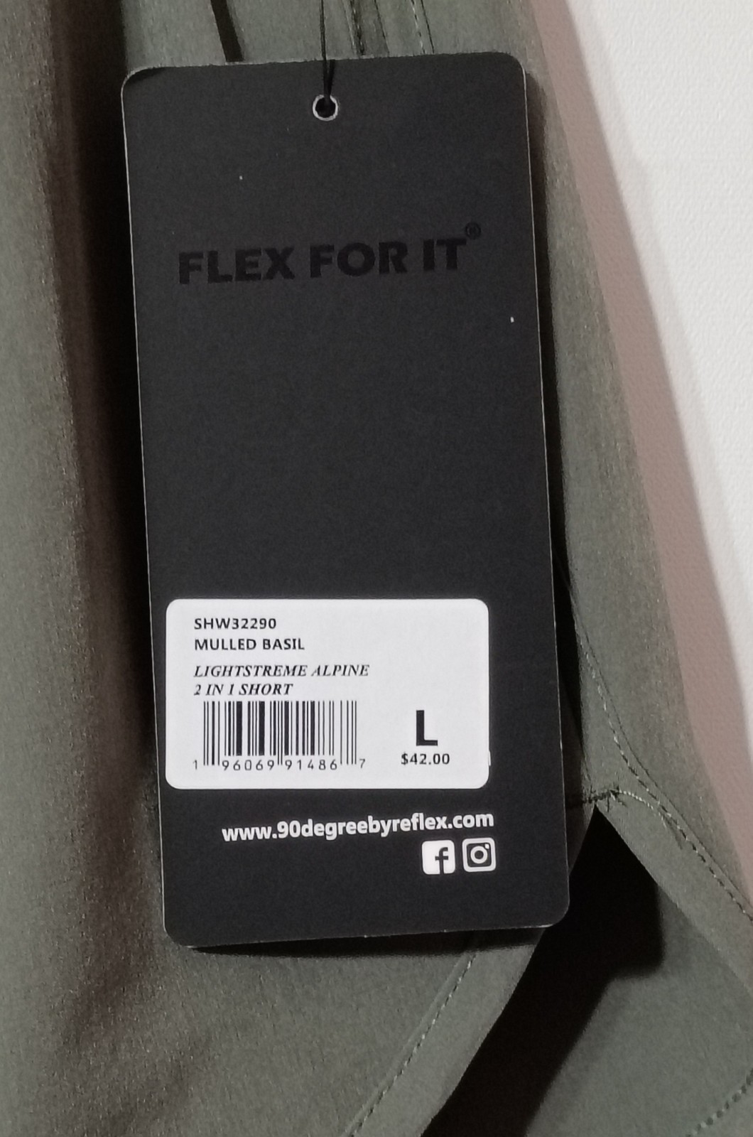 90° Degree by Reflex Lightstreme Alpine 2-in-1 Short Women L Basil Athletic NWT