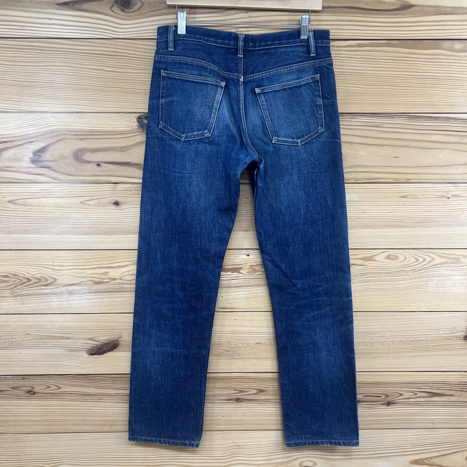 APC Mens Jeans Size 31 33″ Inseam Button Fly Straight Leg 100% Cotton Japan B163
