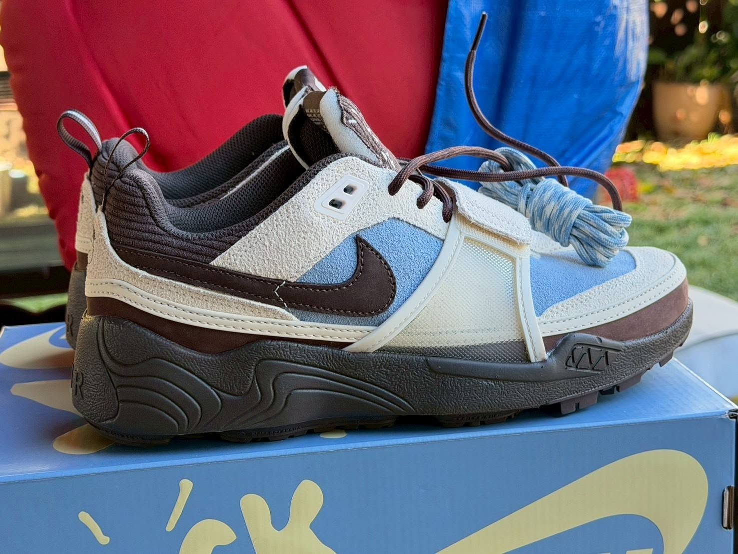 size 8.5 Nike Zoom Field Jaxx X Travis Scott Leche Blue