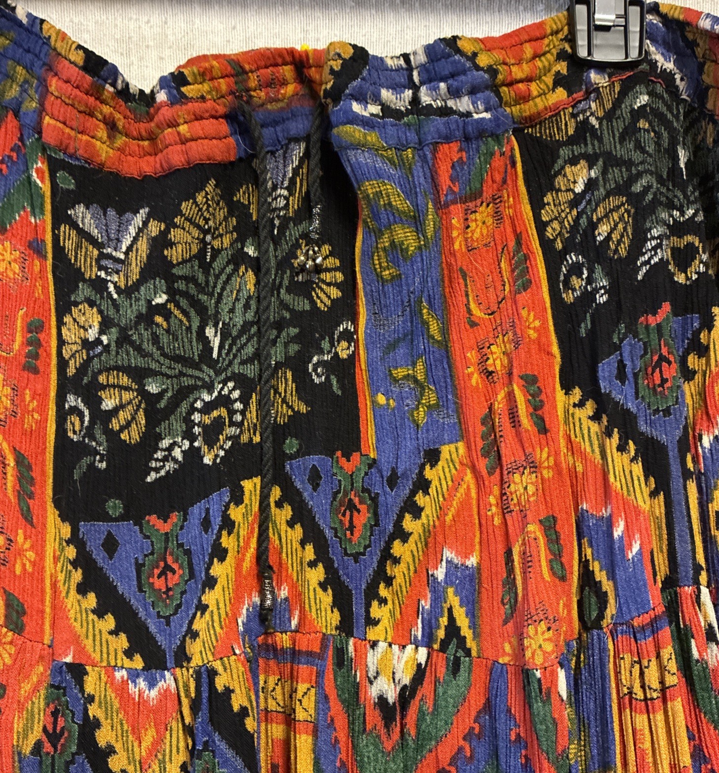 VTG Boho Women’s Broomstick Tiered Cottage Skirt. One Size. Hand Wash. Rayon.