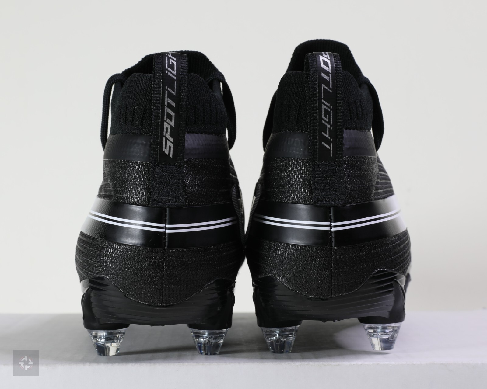 Under Armour Spotlight MC Detachable Black Football Cleats Size 13 (3022437-001)