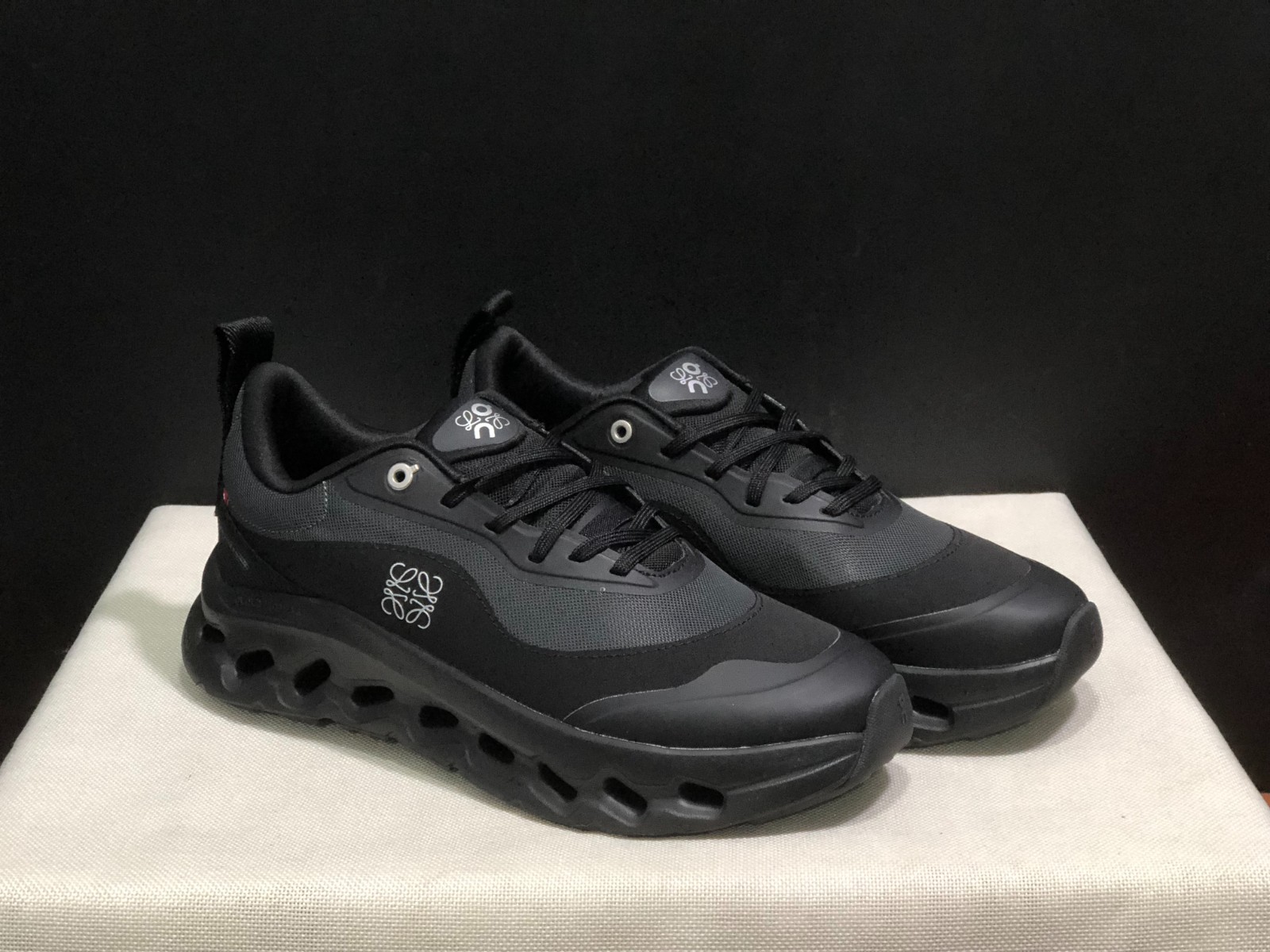 Hot Sale LOEWE x On Cloudtilt 2.0 Black