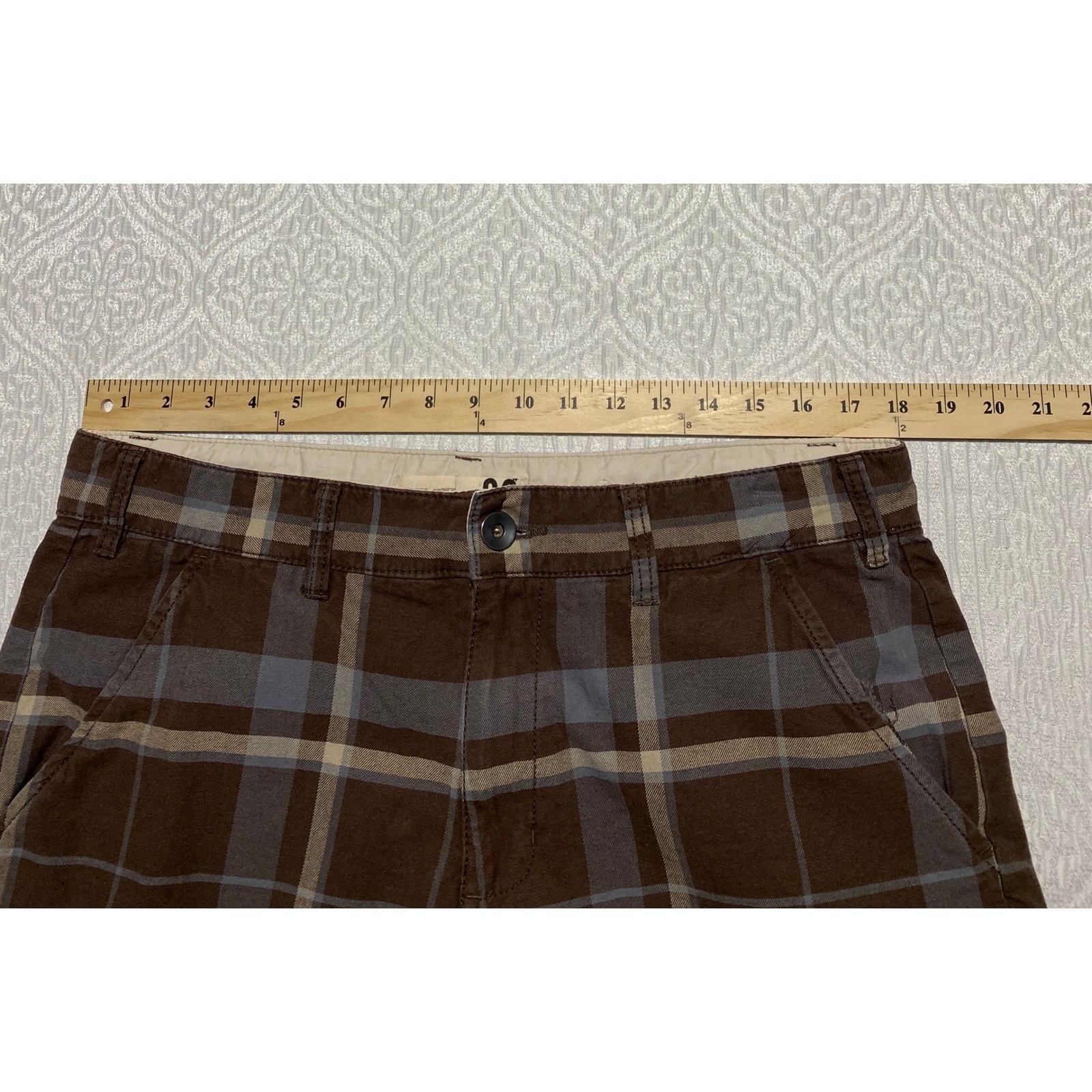 UTILITH Mens Plaid Shorts Size 38 Brown Blue Tan Casual Flat Front