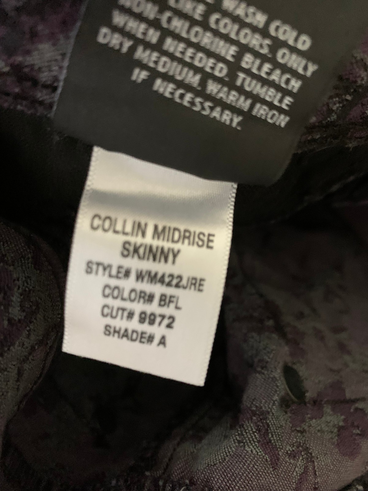 Hudson Black Purple Floral Collin Midrise Skinny Jeans Size 25 EUC 30″ inseam