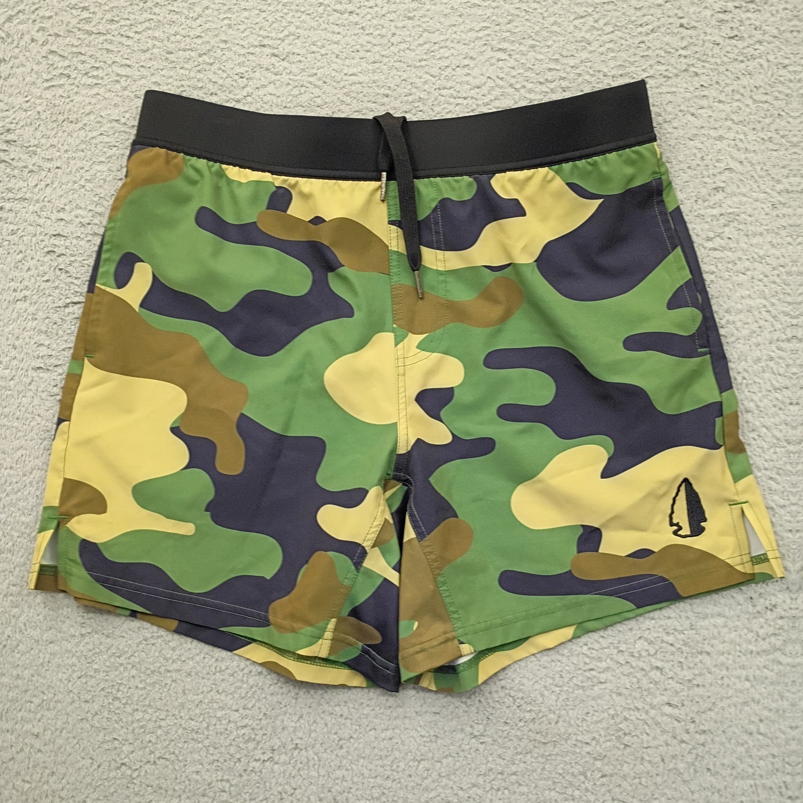 TACHUNTFISH Athletic Shorts Mens Large Woodland Camo Elastic Waist