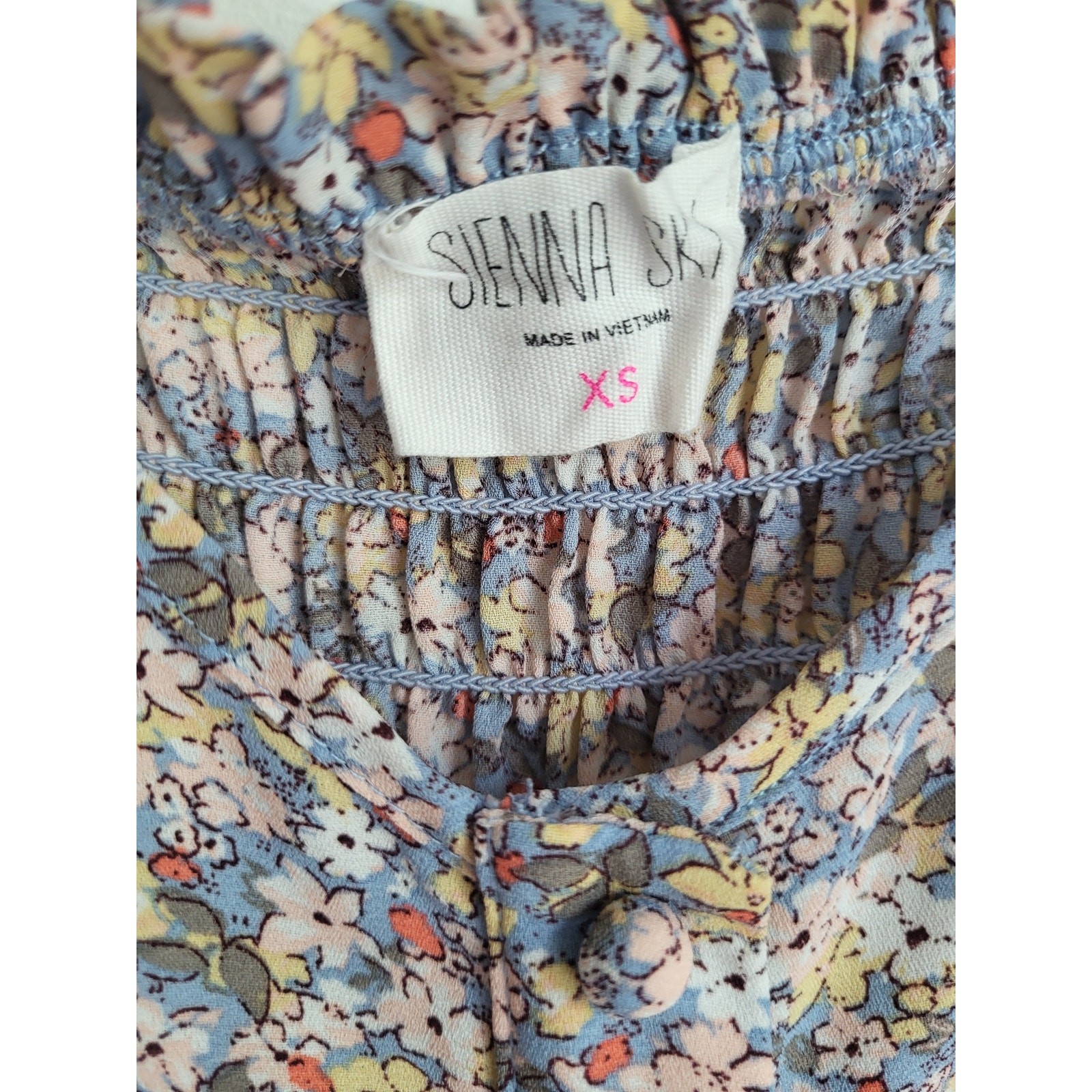 ​Sienna Sky Ditsy Floral Mini Dress XS Flutter Sleeve Cottagecore Milkmaid Femme