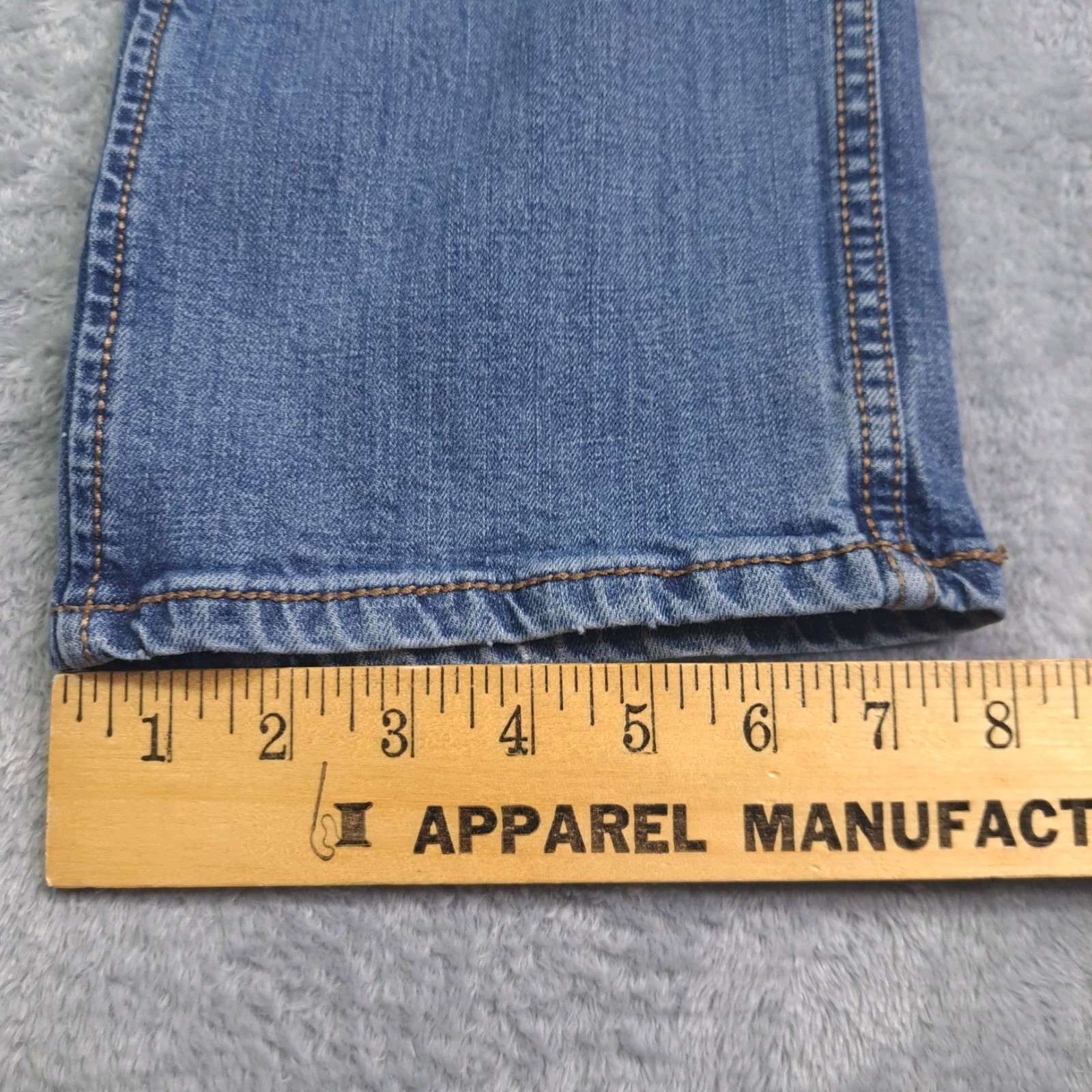 Wrangler Retro Men’s Size 36×32 Slim Straight Stretch Denim Blue Jeans Cowboy