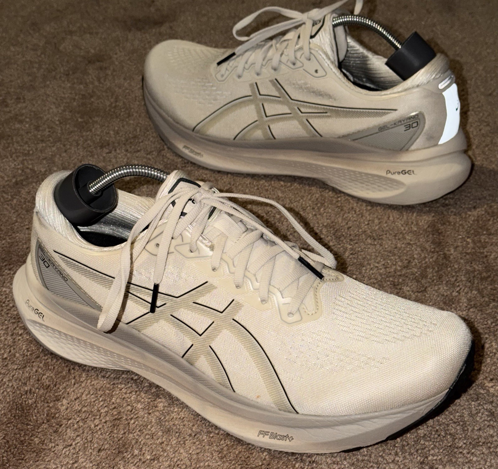 ASICS Gel Kayano 30 Oatmeal Performance Running Sneaker Mens Size 11 Shoe