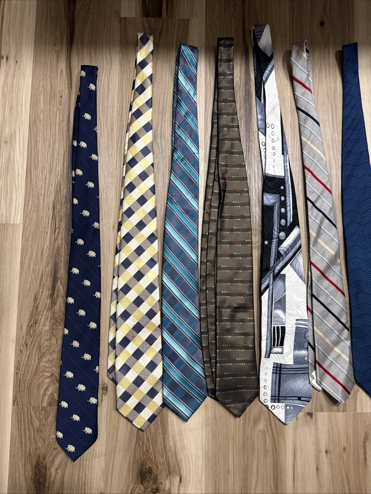 Lot of 10 Mens Silk Polyester Rayon Neck Ties Vintage Modern