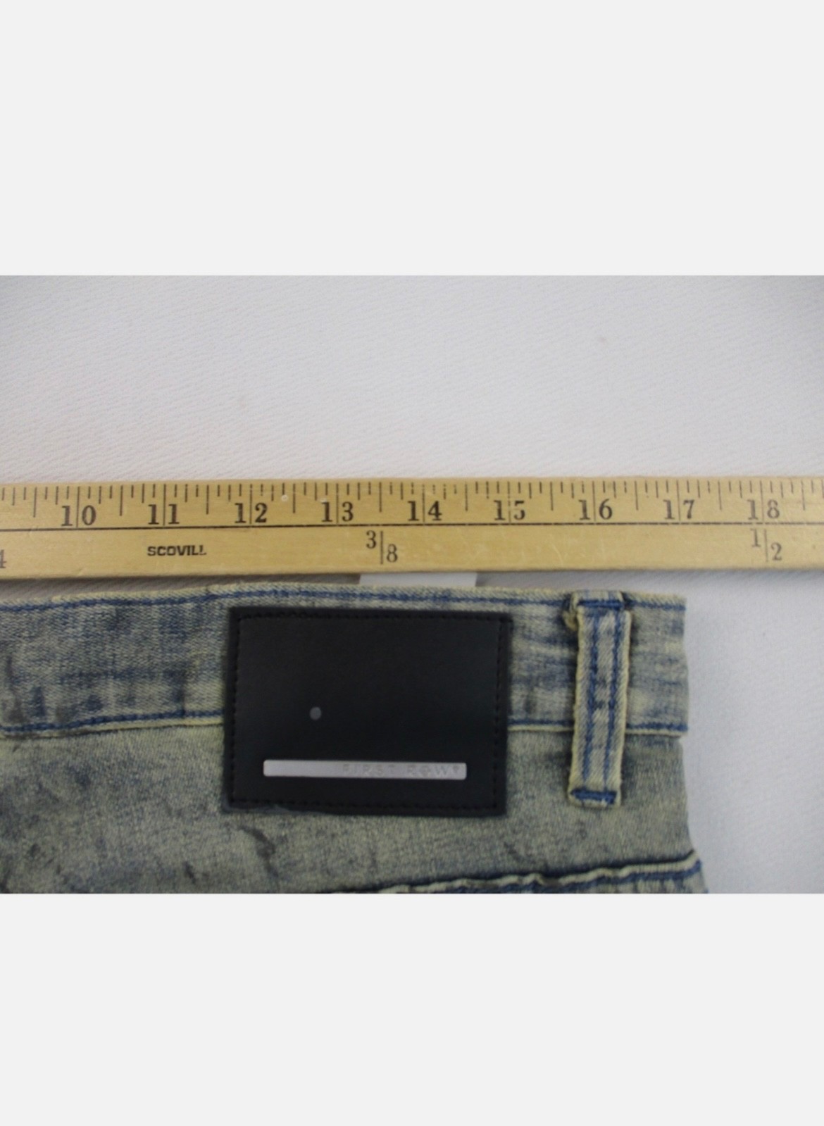 men jeans 34 First Row blue. New with tags