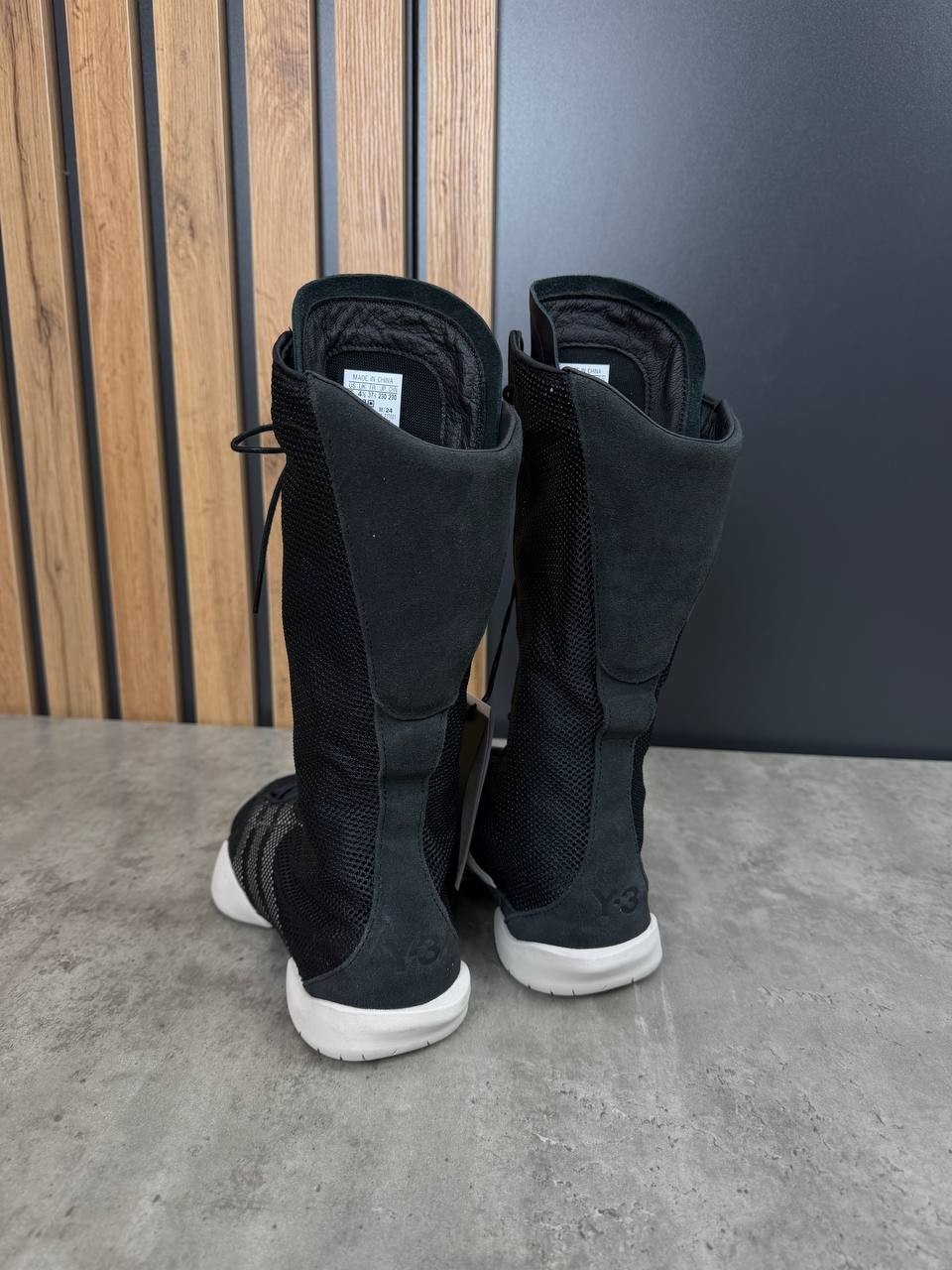 Adidas Y-3 Regu Boot Black/Talc Size 37 1/3