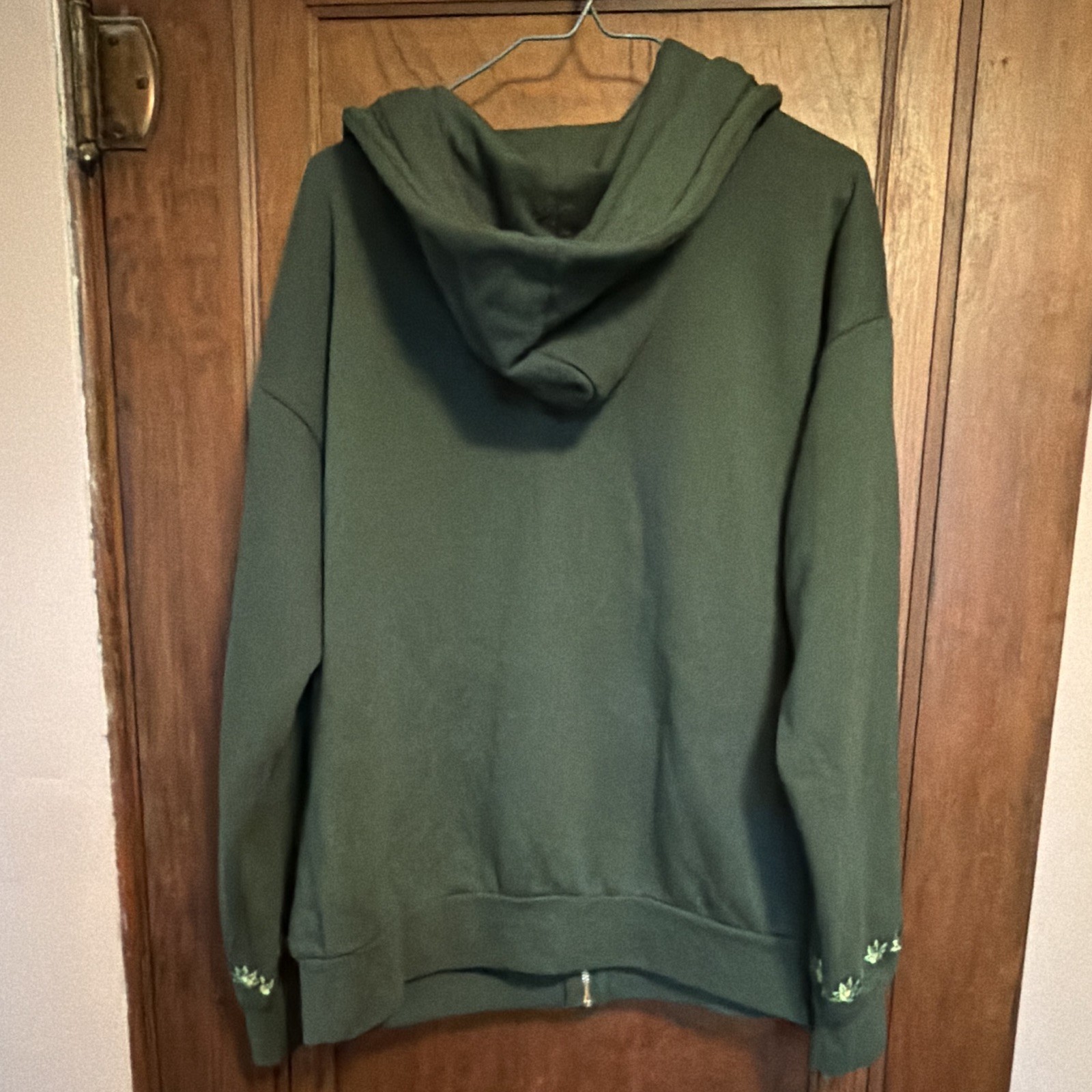 Disney BoxLunch Tiana Princess Green Full Zip Hoodie Hooded Pockets Women M