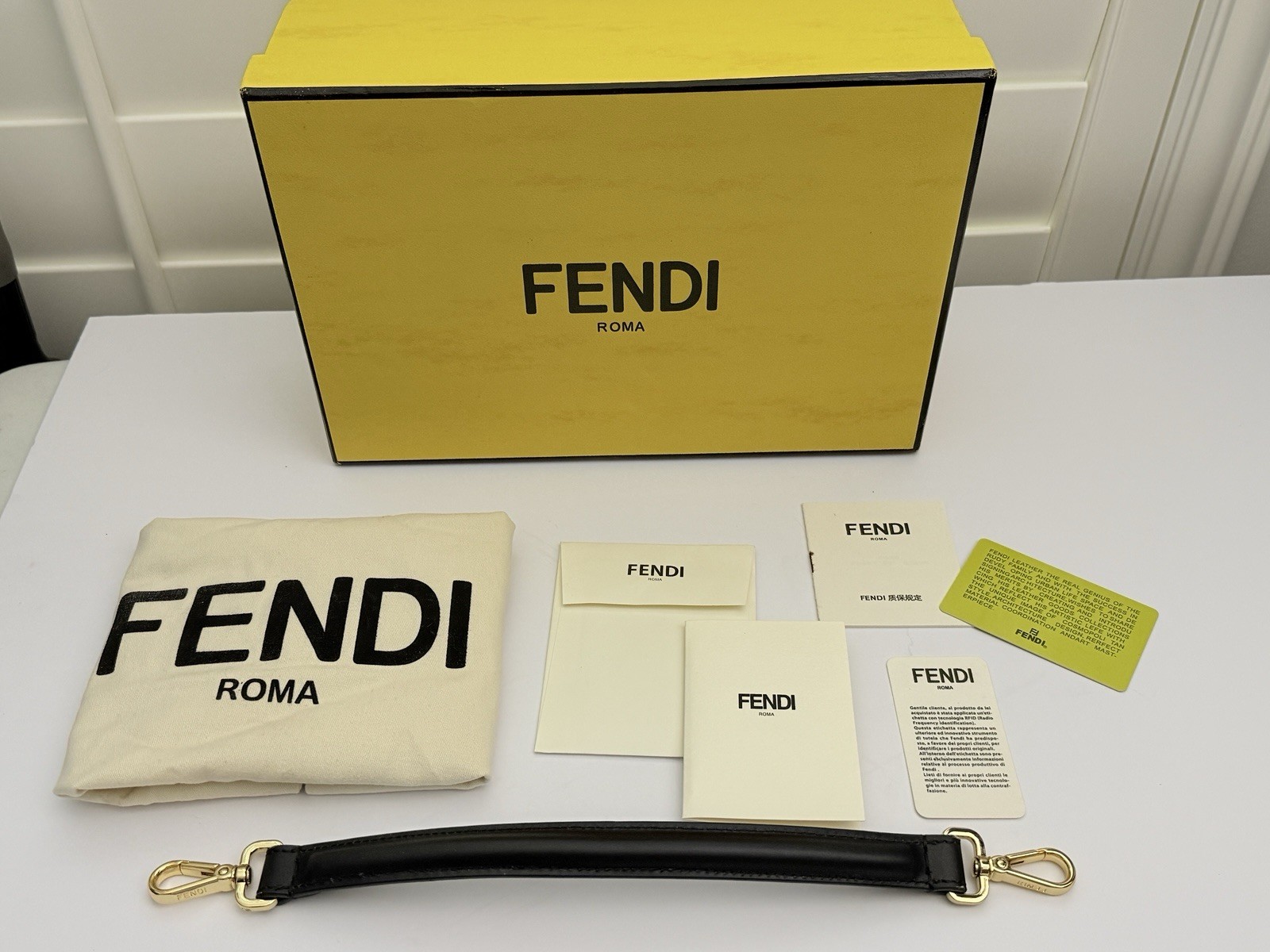 ⭐FENDI | Rosa Quarzo PINK | FF Logo | Shoulder/Handbag Baguette