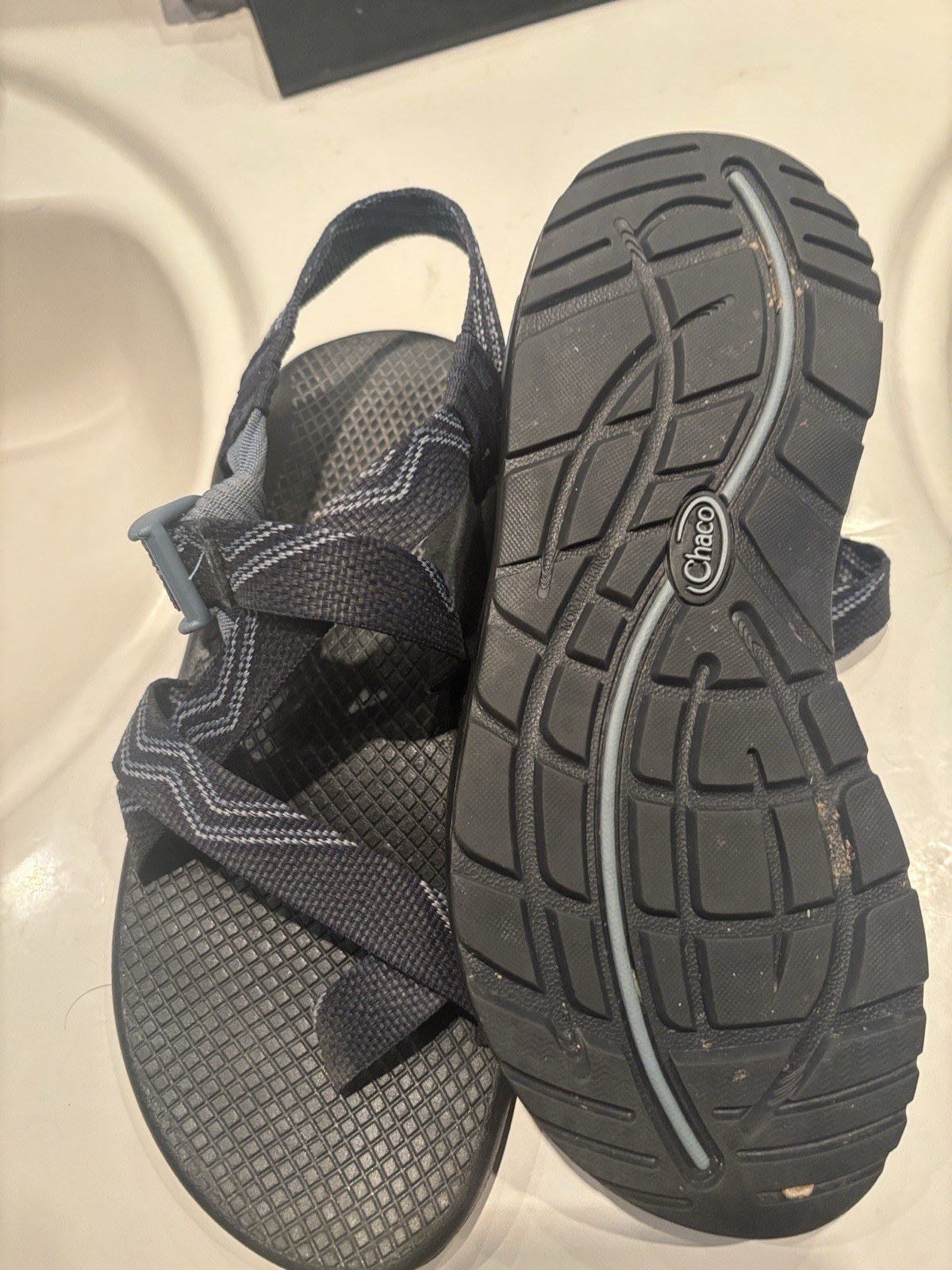 Chaco Women’s Strappy Sandals Black/Gray Adjustable Strap Buckle US 7