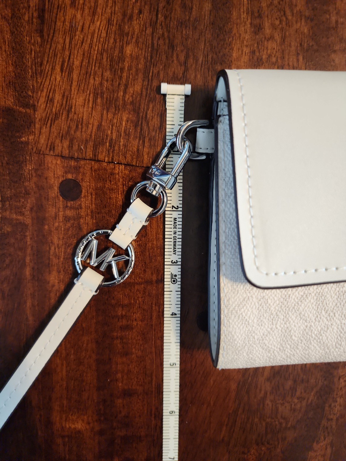 Michael Kors Jet Set Travel Signature Wallet Clutch WHITE – NWOT