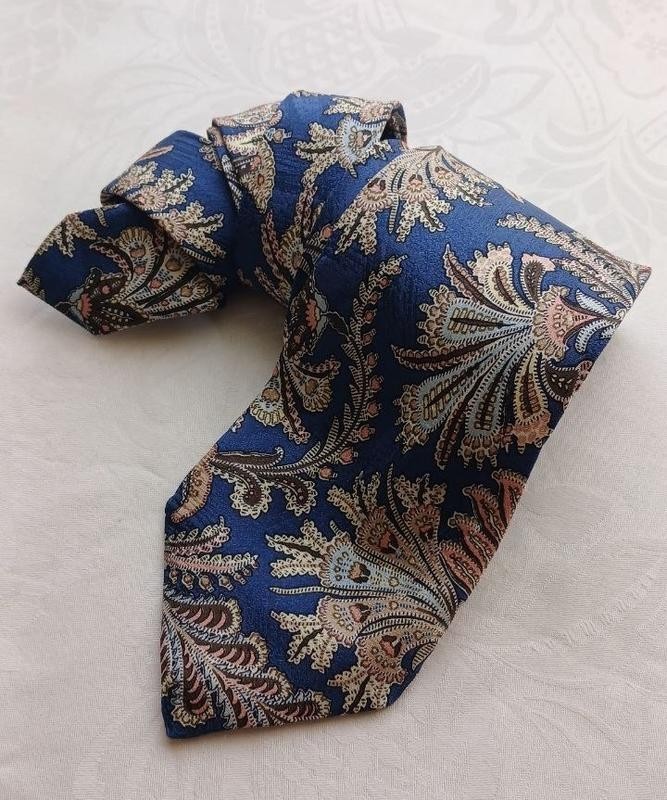 Yves Gerard for Herren Globus 100% Silk Tie Blue Paisley Floral Italy Vintage