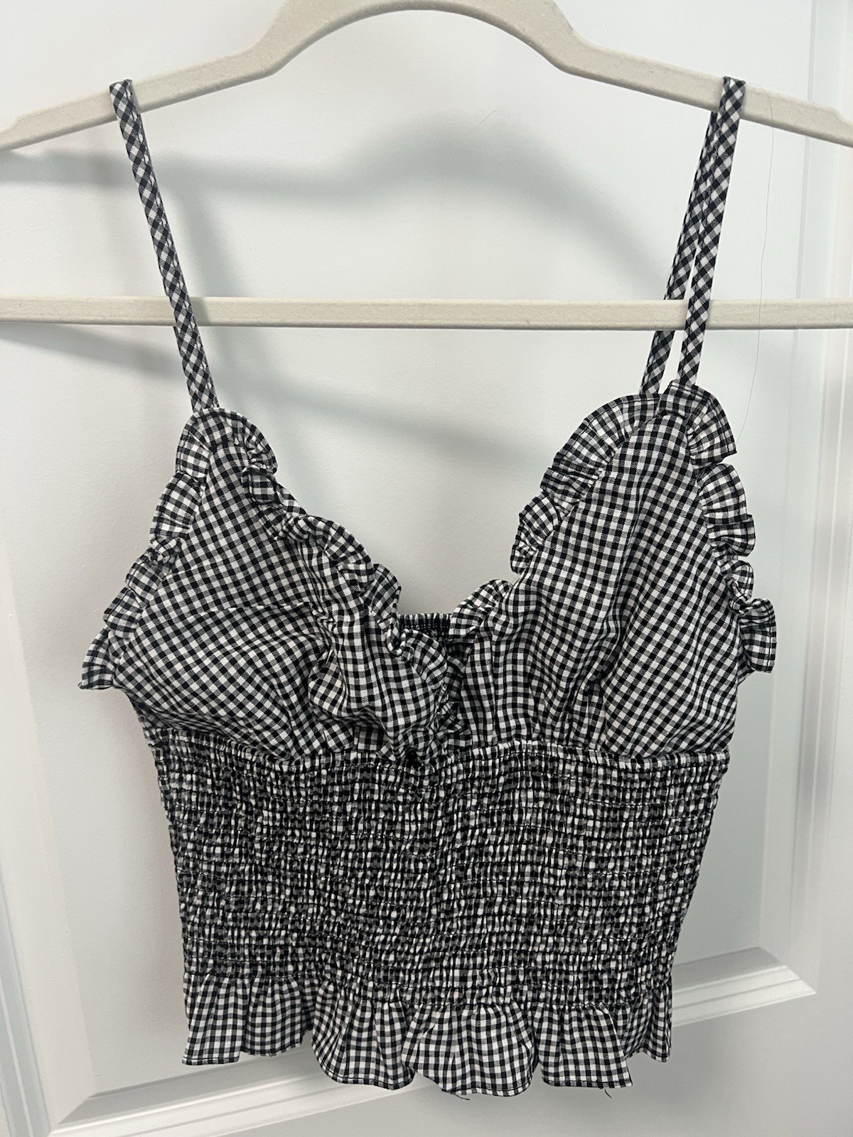 Missguided XS Black/White Gingham Smocked Ruffle Cropped Tank Spaghetti Straps