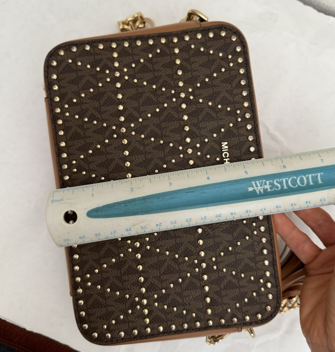 Pre-Owned Michael Kors Studded Logo Camera Crossbody Bag 32F7GGNM2V Brown