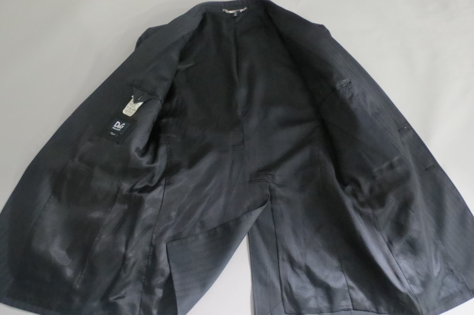 Dolce Gabbana Made in Italy Model-Regular Double Tonal black slim cut suit 40 R