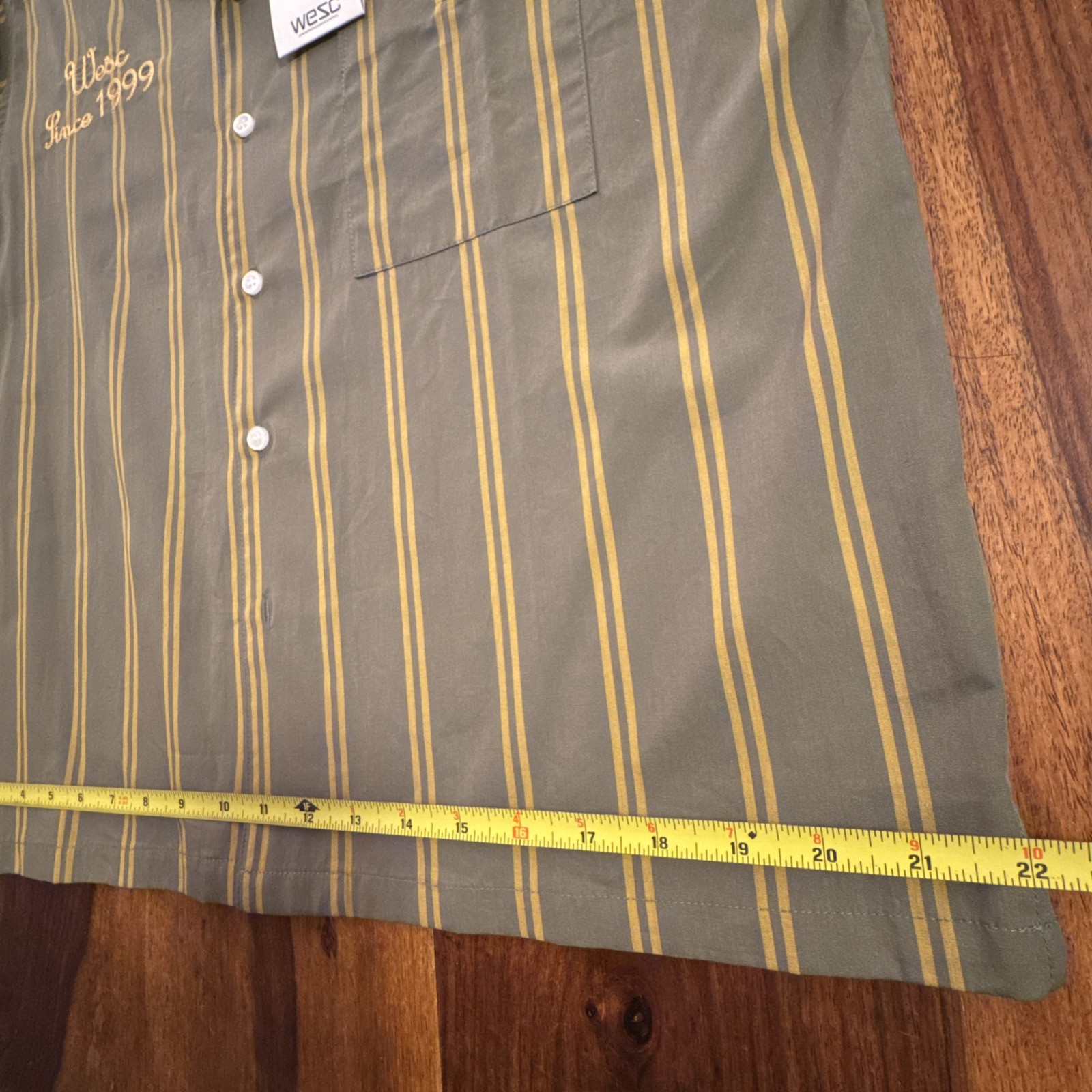 WeSC Men’s Cropped Camp Shirt Olive Green Striped Workwear Button Up Size M NWT