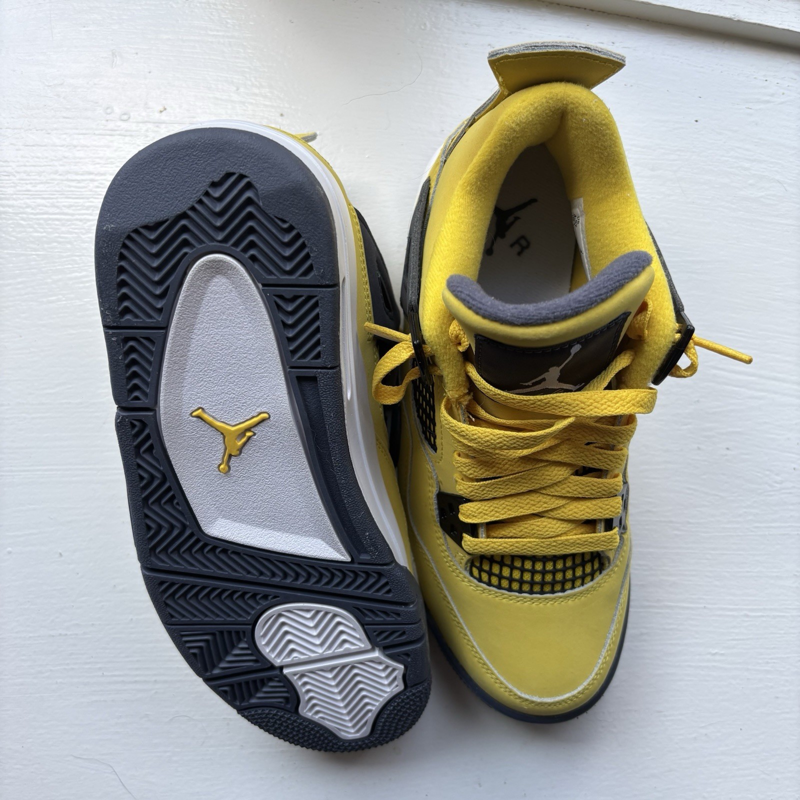 Jordan Air Jordan 4 Retro (GS) Kids 4.5Y Yellow/Gray Leather 408452-700