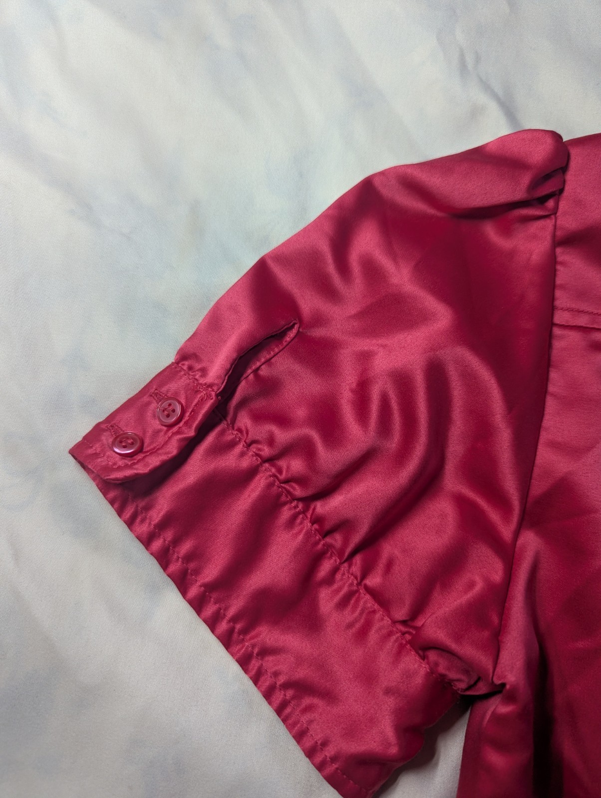 H&M Women’s Pink Satin Peter Pan Collar Puff Sleeve Button Front Blouse Size 10