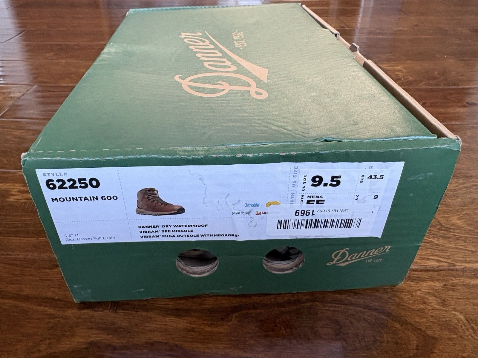 Danner Mountain 600 Hiking Boots Men 9.5 Wide Brown Red Laces MPN 62250