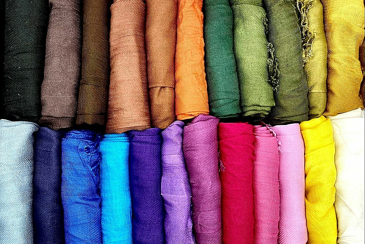 The Pashmina Ladies 100% Viscose Soft Scarf Shawl Wrap (Choice of 23 Colors)