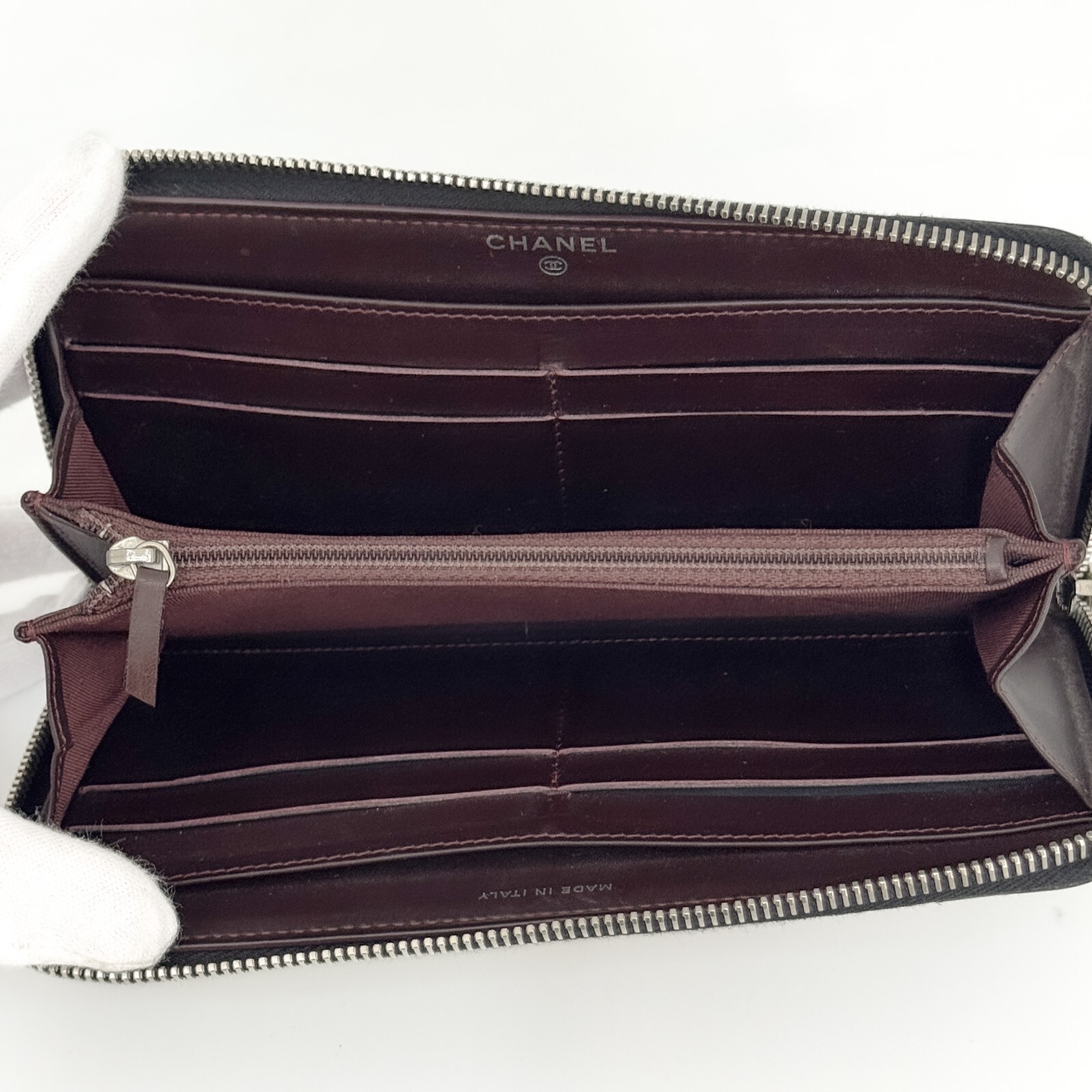 CHANEL Matelasse Caviar Skin Round Zippy Long Wallet Purse leather Black Auth