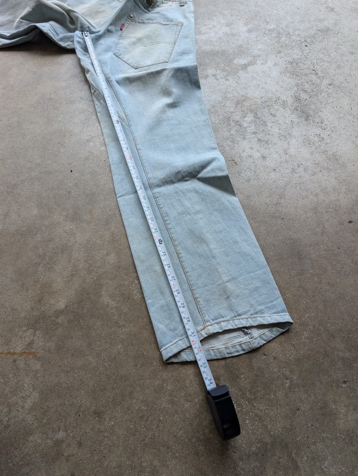 28×32 Levi’s engineered buckleback sashiko Y2K denim jeans vintage
