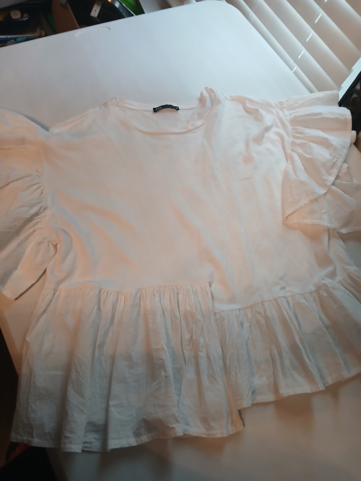 Zara Women’s White Cotton Crew Neck Peplum Ruffle Puff Sleeve Blouse L Stylish