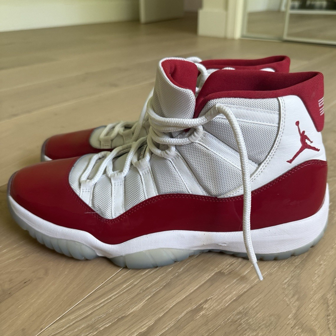 Nike Air Jordan 11 Retro Cherry Varsity Red White Men’s Size 13 CT8012-116