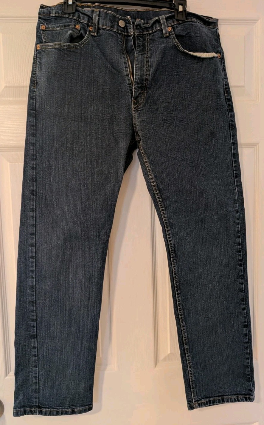 Levi’s 505 Men’s Blue Denim Jeans Straight Leg Regular Fit Mid Rise 5-Pocket