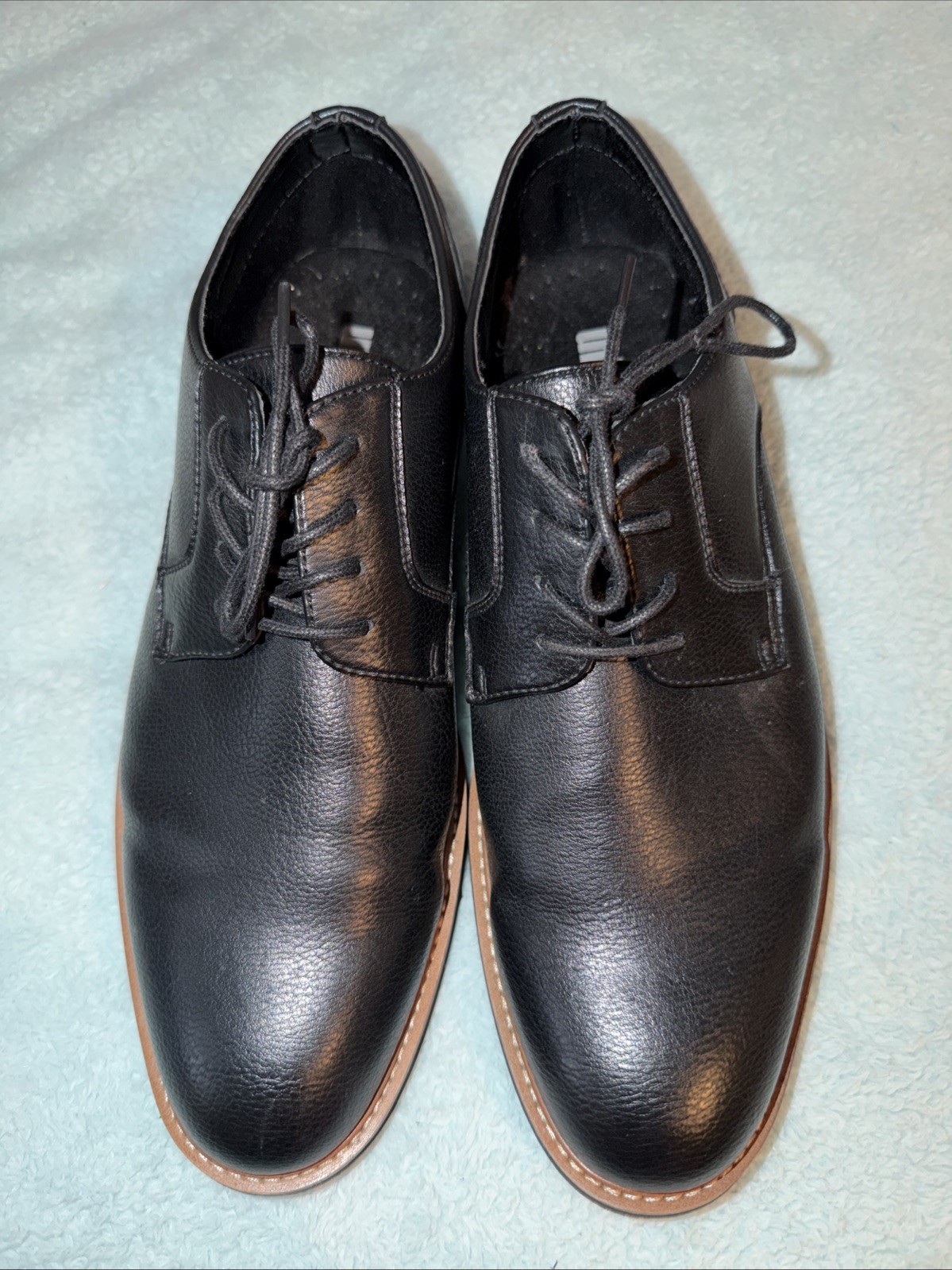 Kenneth Cole Unlisted Men’s Buzzer Oxford C Black Size 10.5M Worn Once.