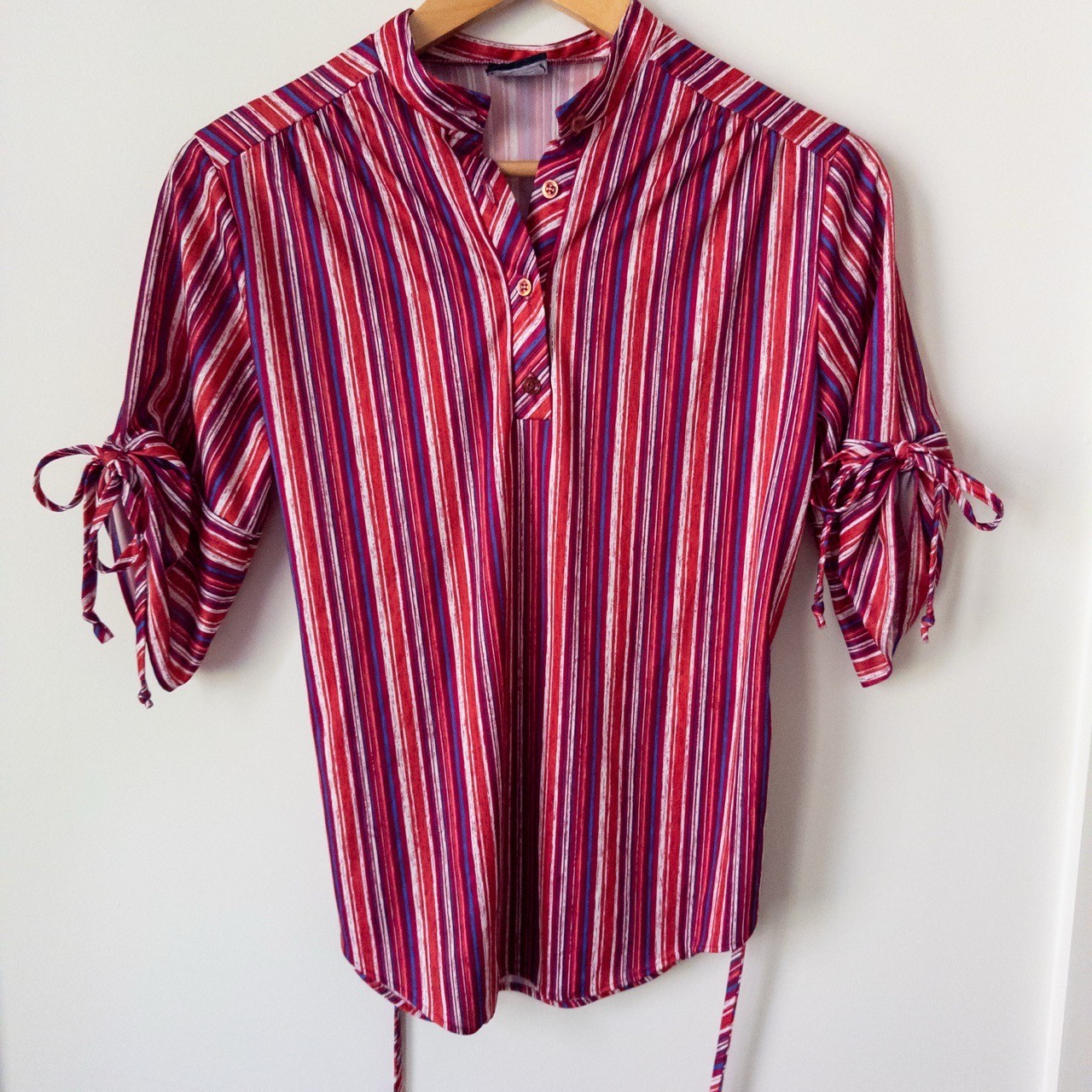 Vintage 80s Striped Blouse Womens M Red Pink 90s Colorful Fun Retro Maximalist
