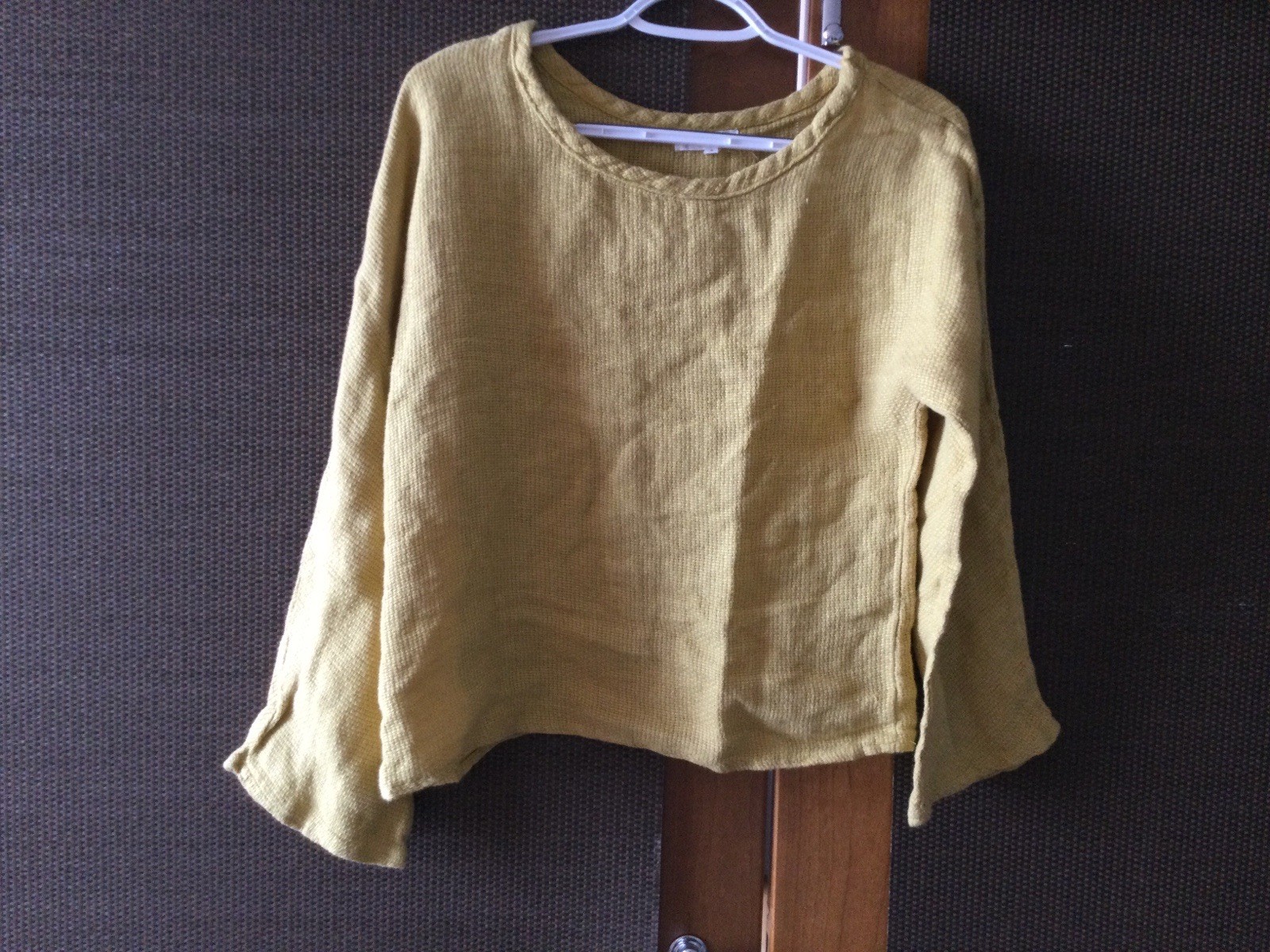 Women Little Lies Linen Long Sleeves Top Yellow/mustard Size Small