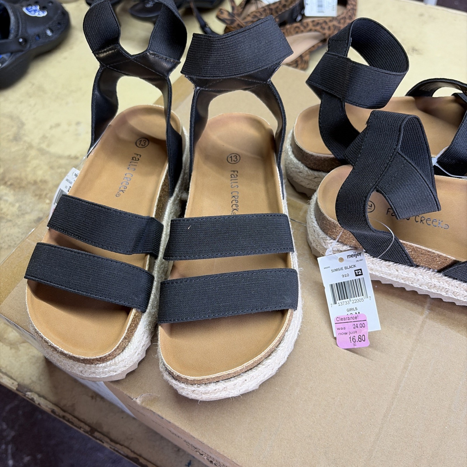 falls creek simsie black girls size 12,13 sandles