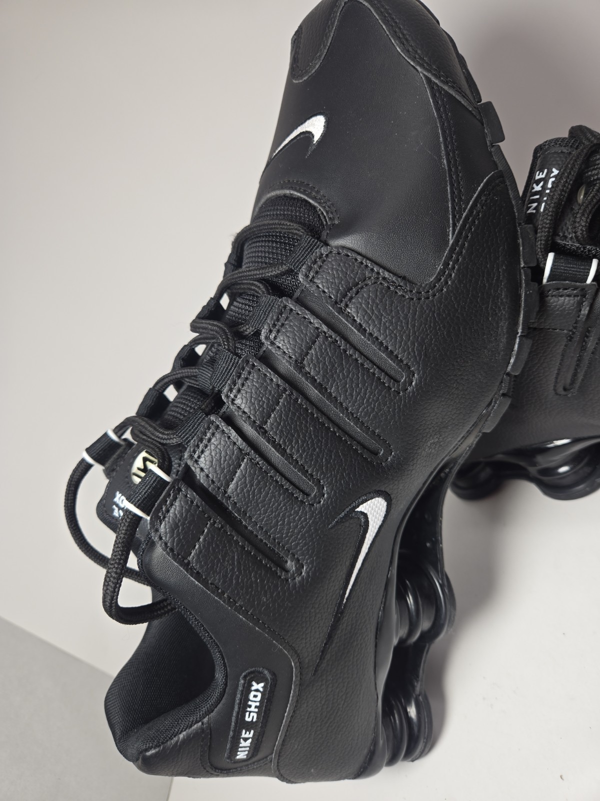 Nike Shox NZ EU Black – White 501524-091 Men’s Size 13 UK 12 EUR 47.5 Worn Once