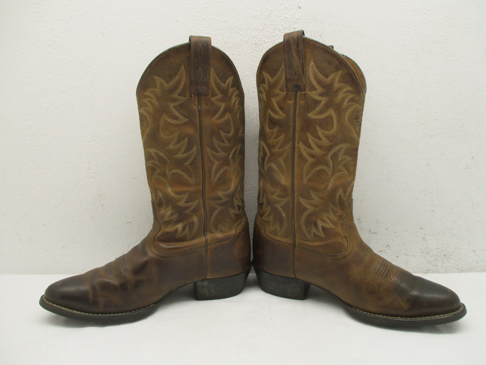 Ariat Heritage Brown Leather Cowboy Western Boots Mens Size 9.5 EE Style 34725