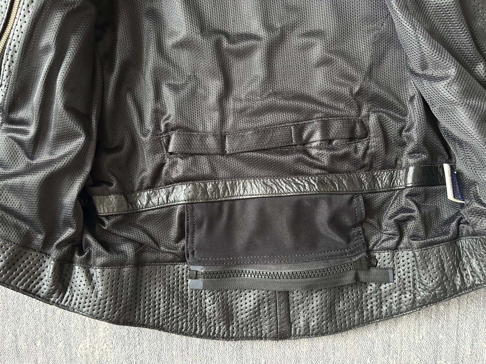 Kushitani Hamamatsu Perforated Leather Jacket – Men’s small – NWT