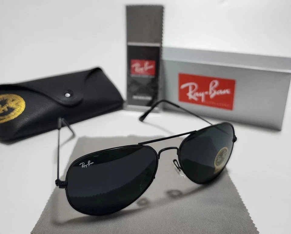 Ray-Ban RB3025 Aviator Sunglasses, Black Frame, 58-millimeter Gray Lenses