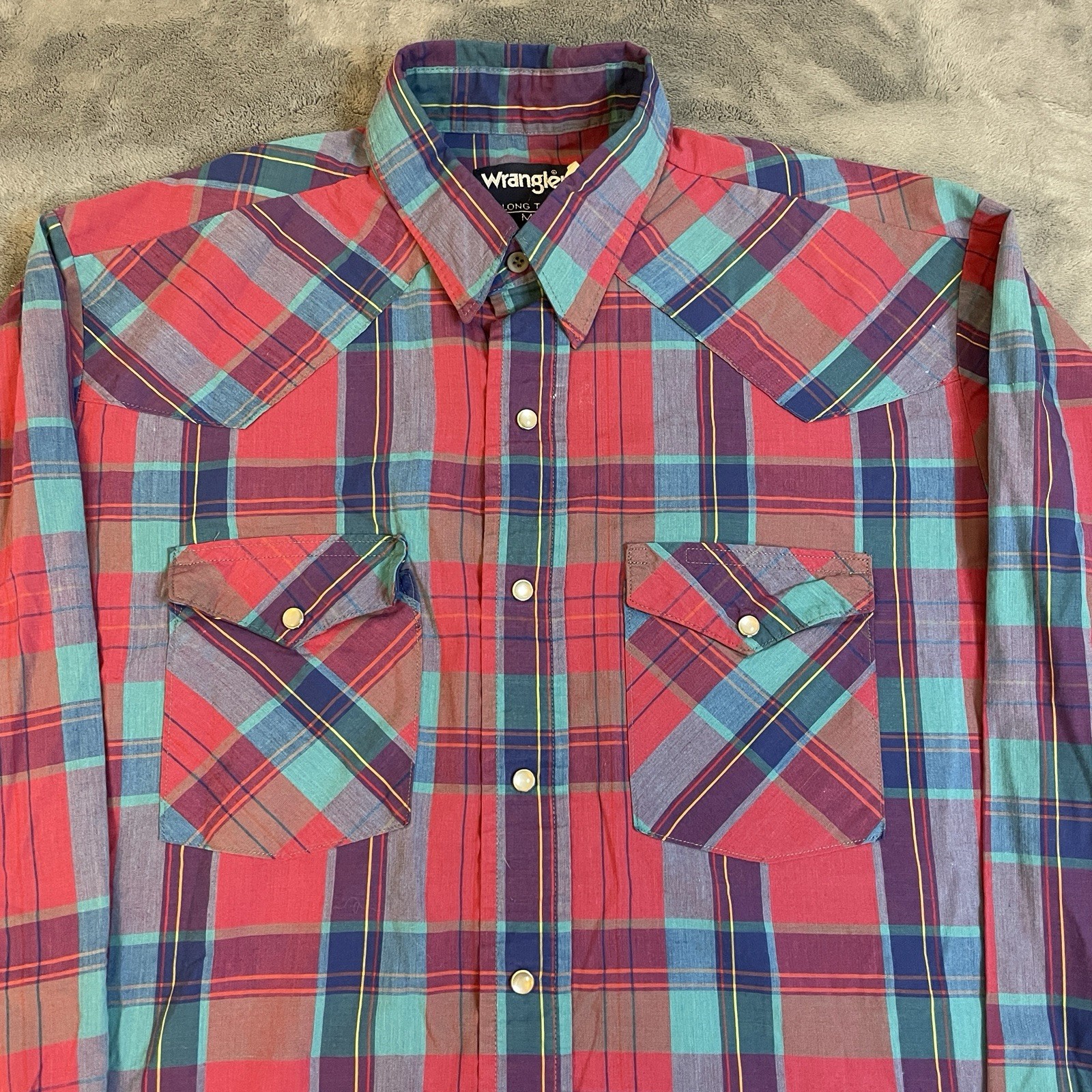 Vintage 90s Wrangler Western Button Up Shirt Men’s Medium Red Pearl Snap Buttons
