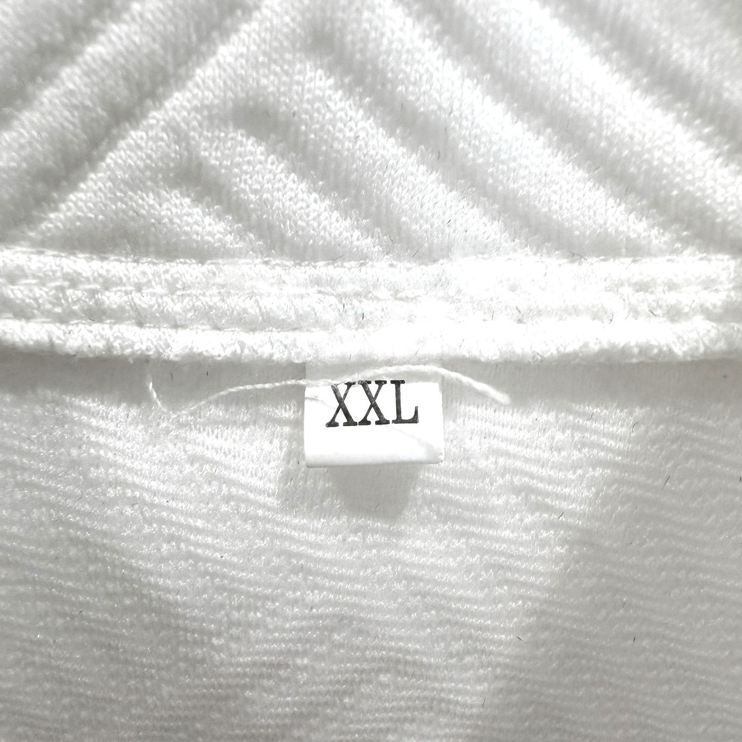 White Textured 2 Piece Lounge Set V-Neck Top Wide Leg Cropped Pants XXL