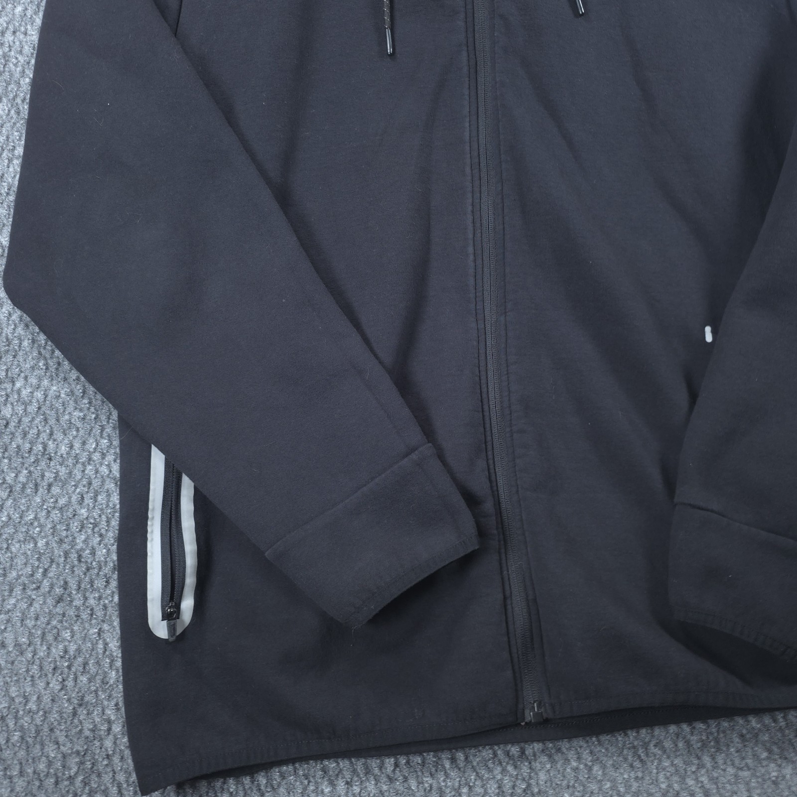 Reebok Full Zip Hooded Performance Jacket Mens XXL Black Athletic Reflective Gym