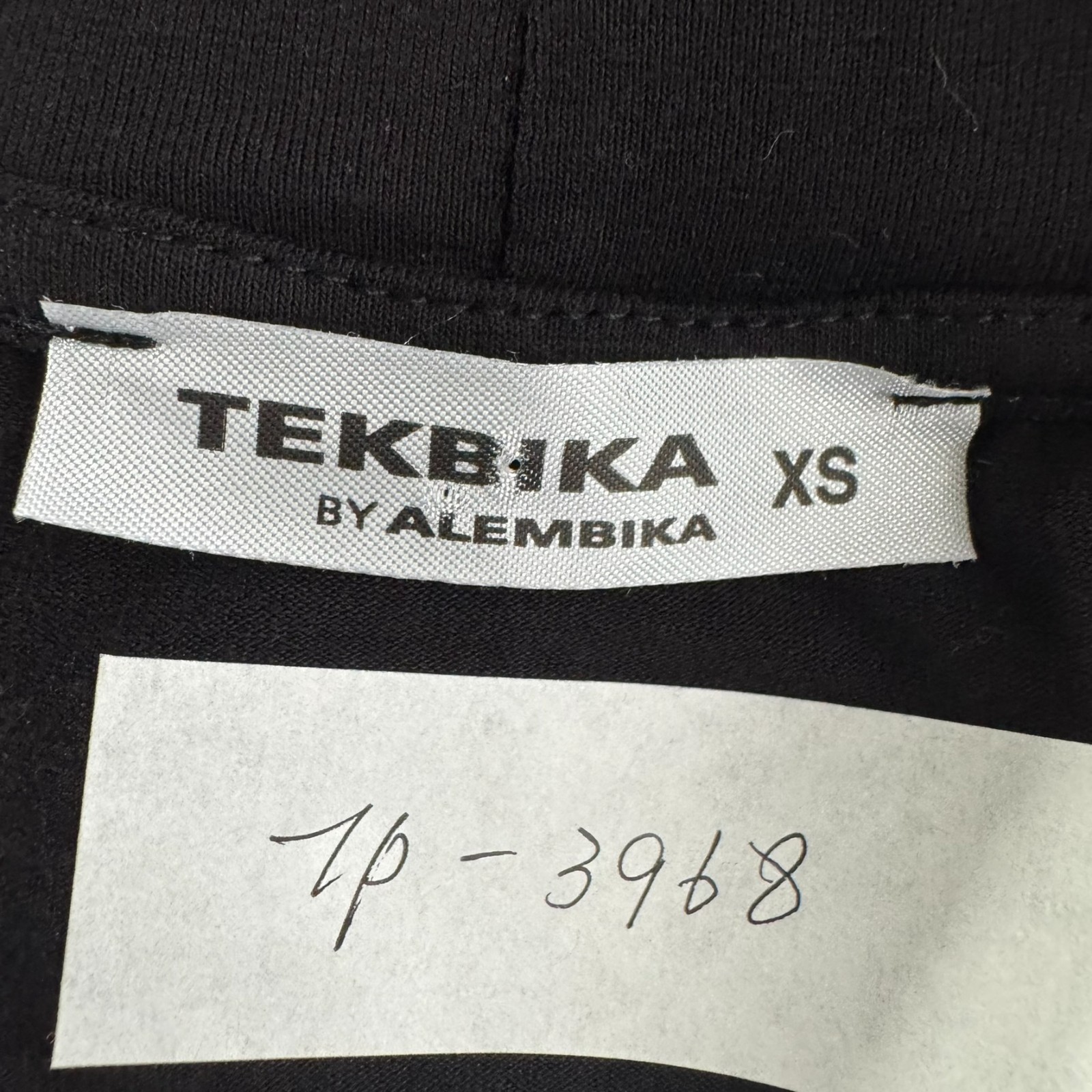 Tekbika By Alembika Tunic Top XS Black Lagenlook Stretch Viscose Blend TP-3968